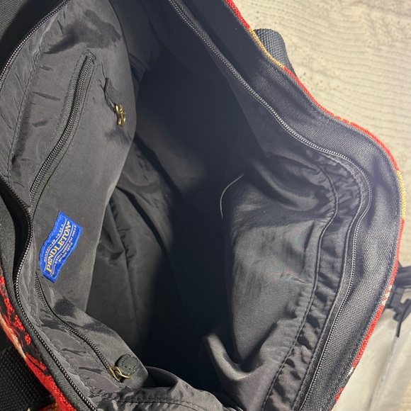 Pendleton Southwest Native American Patterned Large Zippered Wool Tote Bag - Picture 9 of 14